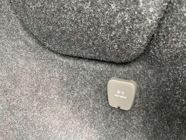 ボルボ Ｖ４０クロスカントリー Ｔ５ ４ＷＤ H27年 (東北) 99