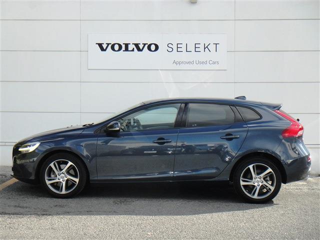 ボルボ Ｖ４０ Ｔ３　モメンタム H28年 (東北) 99