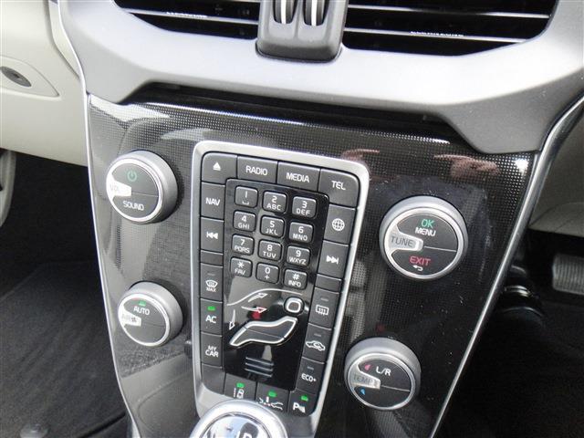 ボルボ Ｖ４０ Ｔ３　モメンタム H28年 (東北) 99