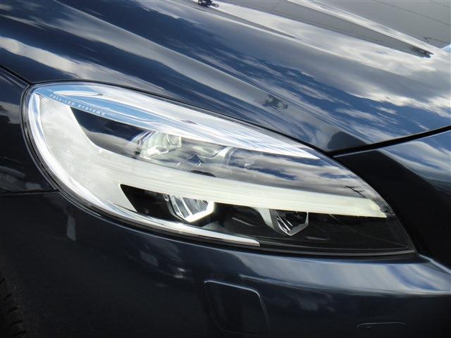 ボルボ Ｖ４０ Ｔ３　モメンタム H28年 (東北) 99