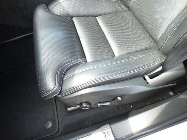 ボルボ ＸＣ６０ Ｔ５ ＡＷＤ インスクリプション ４ＷＤ H30年 (東北) 99