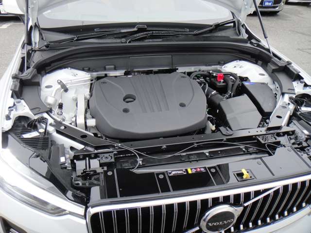 ボルボ ＸＣ６０ Ｔ５ ＡＷＤ インスクリプション ４ＷＤ H30年 (東北) 99