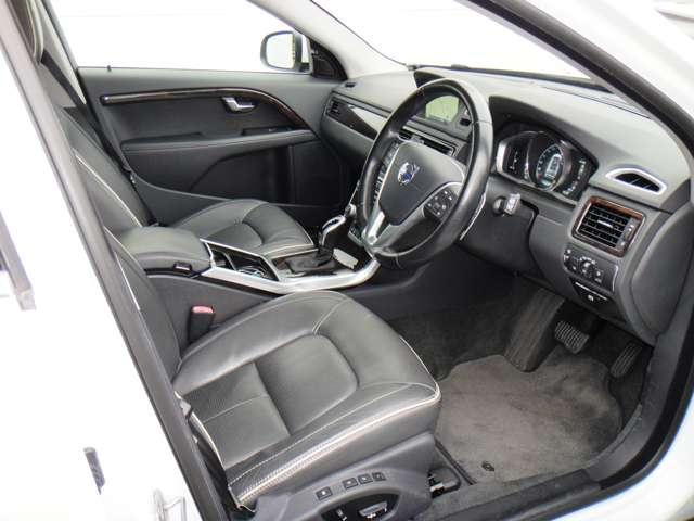 ボルボ Ｖ７０ Ｔ５　クラシック H28年 (東北) 99