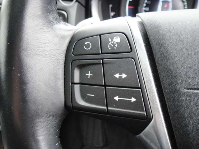 ボルボ Ｖ７０ Ｔ５　クラシック H28年 (東北) 99