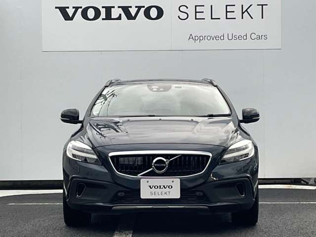 ボルボ Ｖ４０クロスカントリー Ｔ５ ＡＷＤ モメンタム ４ＷＤ H29年 (東北) 99