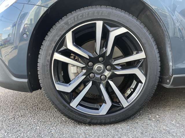 ボルボ Ｖ４０クロスカントリー Ｔ５ ＡＷＤ モメンタム ４ＷＤ H29年 (東北) 99