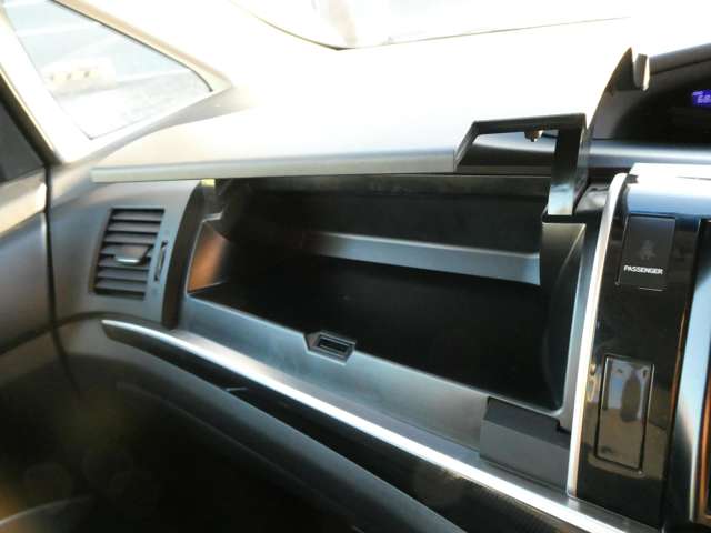 トヨタ エスティマ ２．４ アエラス H24年 (関東) 99