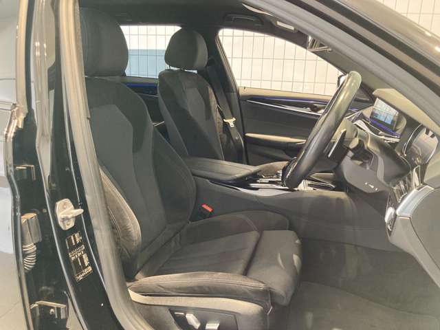 ＢＭＷ ５シリーズ ５２３Ｄ エディション ＭＩＳＳＩＯＮ ＩＭＰＯＳＳＩＢＬＥ ディーゼルターボ H30年 (近畿) 99