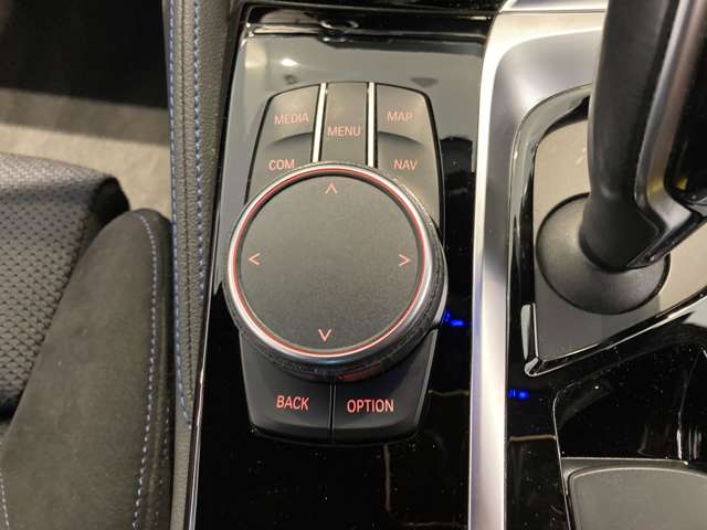 ＢＭＷ ５シリーズ ５２３Ｄ エディション ＭＩＳＳＩＯＮ ＩＭＰＯＳＳＩＢＬＥ ディーゼルターボ H30年 (近畿) 99