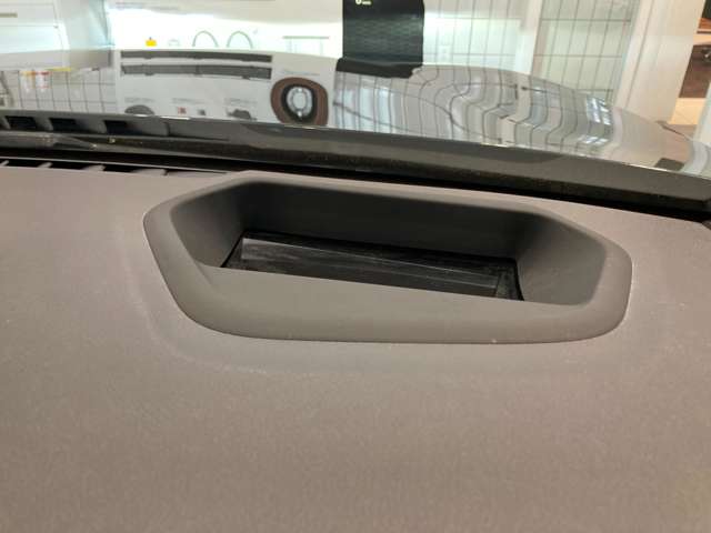 ＢＭＷ ５シリーズ ５２３Ｄ エディション ＭＩＳＳＩＯＮ ＩＭＰＯＳＳＩＢＬＥ ディーゼルターボ H30年 (近畿) 99