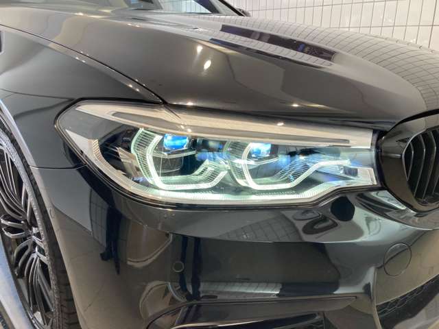 ＢＭＷ ５シリーズ ５２３Ｄ エディション ＭＩＳＳＩＯＮ ＩＭＰＯＳＳＩＢＬＥ ディーゼルターボ H30年 (近畿) 99