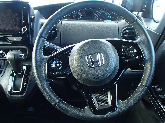 ホンダ Ｎ　ＢＯＸ カスタム ６６０ Ｌ ターボ ４ＷＤ R3年 (東北) 99