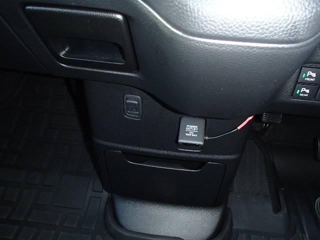 ホンダ Ｎ　ＢＯＸ カスタム ６６０ Ｌ ターボ ４ＷＤ R3年 (東北) 99