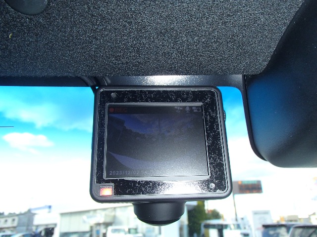 ホンダ Ｎ　ＢＯＸ カスタム ６６０ Ｌ ターボ ４ＷＤ R3年 (東北) 99