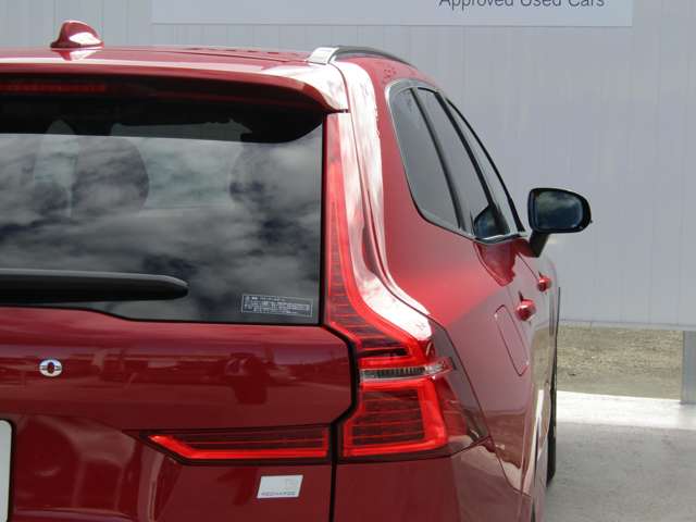 ボルボ ＸＣ６０ リチャージ アルティメット Ｔ６ ＡＷＤ プラグイン ハイブリッド ４ＷＤ R4年 (関東) 99