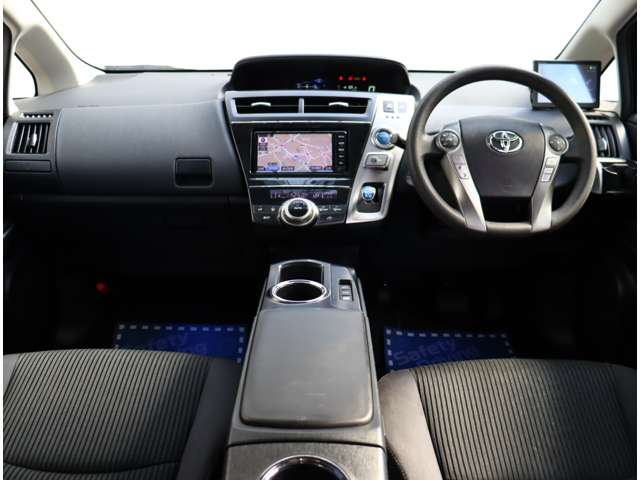 トヨタ プリウスΑ １．８ Ｓ H29年 (関東) 99