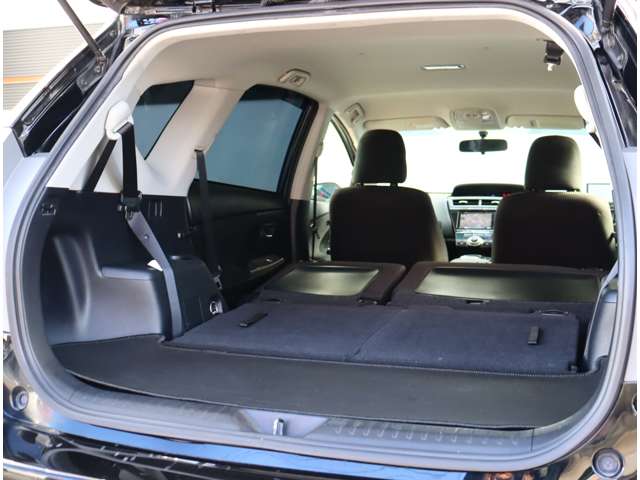 トヨタ プリウスΑ １．８ Ｓ H29年 (関東) 99