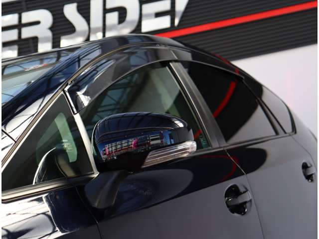 トヨタ プリウスΑ １．８ Ｓ H29年 (関東) 99