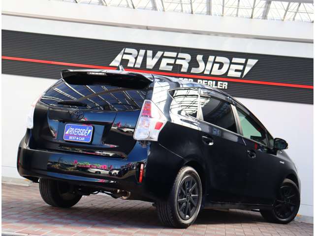 トヨタ プリウスΑ １．８ Ｓ H29年 (関東) 99