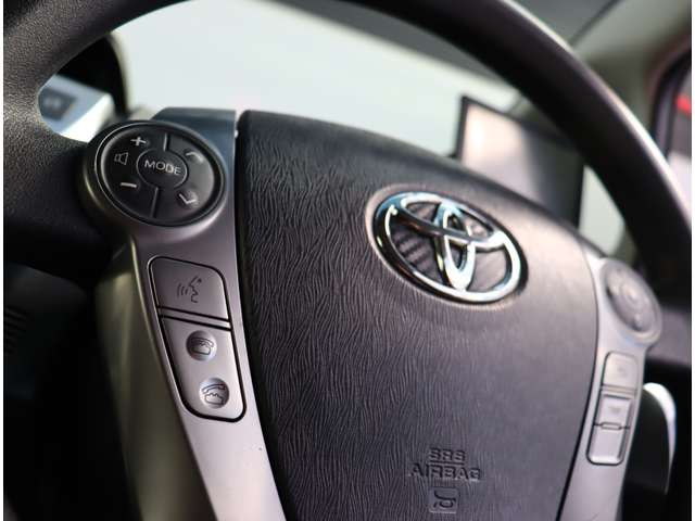 トヨタ プリウスΑ １．８ Ｓ H29年 (関東) 99