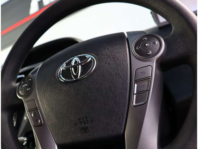 トヨタ プリウスΑ １．８ Ｓ H29年 (関東) 99