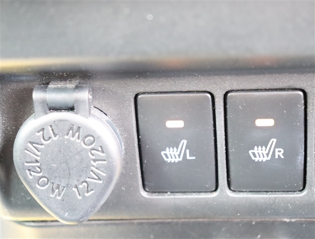 トヨタ タンク １．０ カスタム Ｇ－Ｔ H29年 (関東) 99