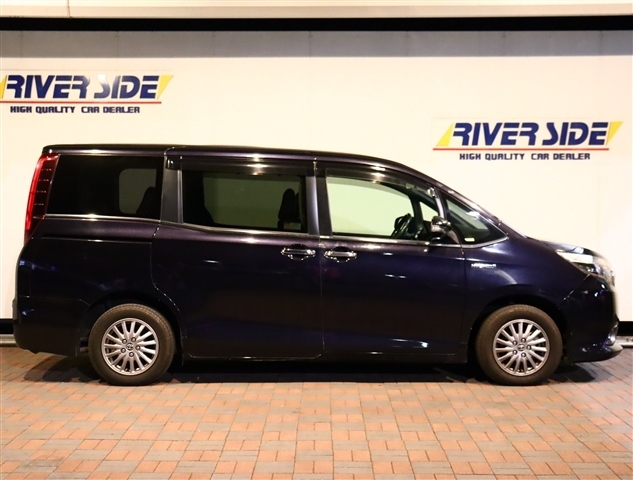 トヨタ エスクァイア　ハイブリッド １．８ ハイブリッド ＧＩ H27年 (関東) 99