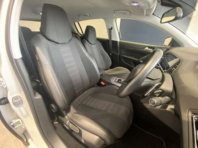 プジョー ３０８ アリュール R3年 (中国) 99