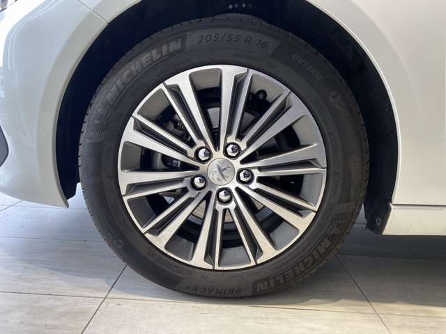 プジョー ３０８ アリュール R3年 (中国) 99