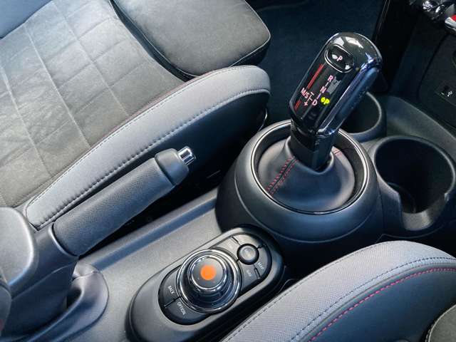 ミニ ミニ ジョン・クーパー・ワークス ３ドア R2年 (近畿) 99