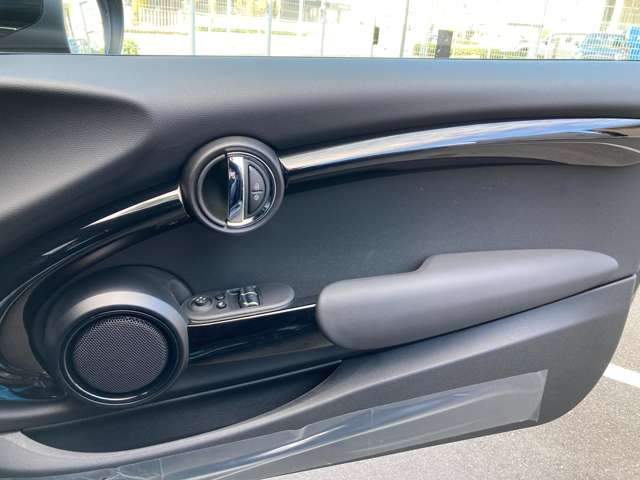 ミニ ミニ ジョン・クーパー・ワークス ３ドア R2年 (近畿) 99