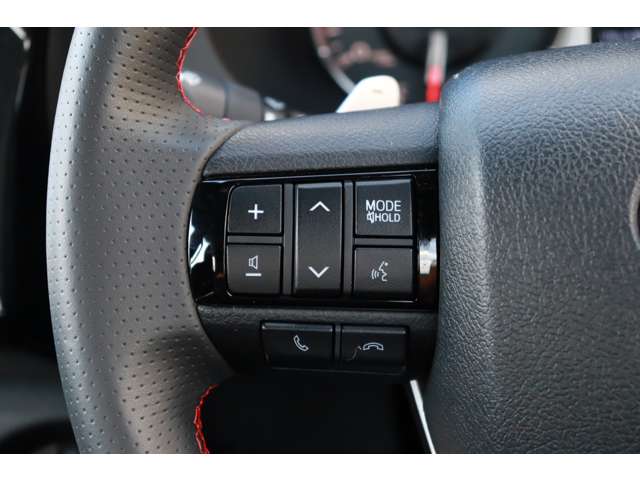 トヨタ ハイラックス ２．４ Ｚ ＧＲスポーツ ディーゼルターボ ４ＷＤ R5年 (東海) 99