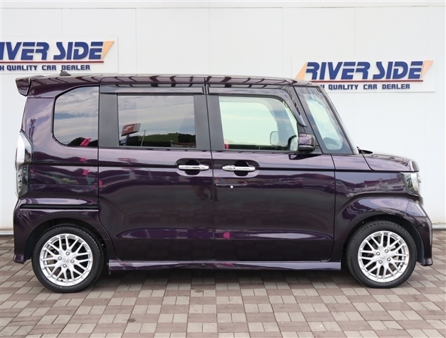 ホンダ Ｎ　ＢＯＸ カスタム ６６０ Ｌ ターボ R3年 (関東) 99