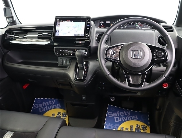 ホンダ Ｎ　ＢＯＸ カスタム ６６０ Ｌ ターボ R3年 (関東) 99