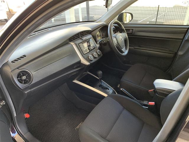 トヨタ カローラフィールダー １．５Ｘ H29年 (東海) 99