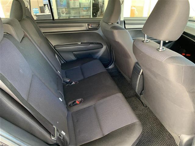 トヨタ カローラフィールダー １．５Ｘ H29年 (東海) 99