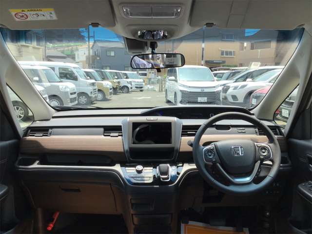 ホンダ フリード　ハイブリッド １．５ ハイブリッド クロスター R5年 (近畿) 99