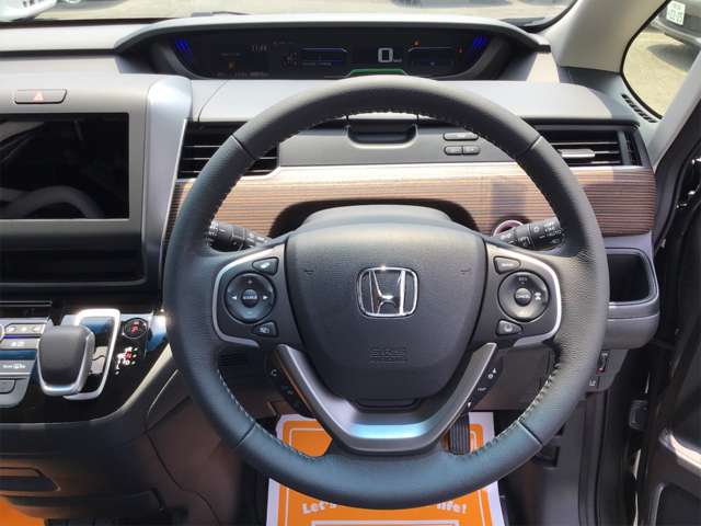 ホンダ フリード　ハイブリッド １．５ ハイブリッド クロスター R5年 (近畿) 99
