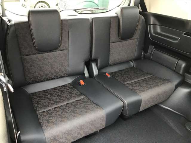 ホンダ フリード　ハイブリッド １．５ ハイブリッド クロスター R5年 (近畿) 99