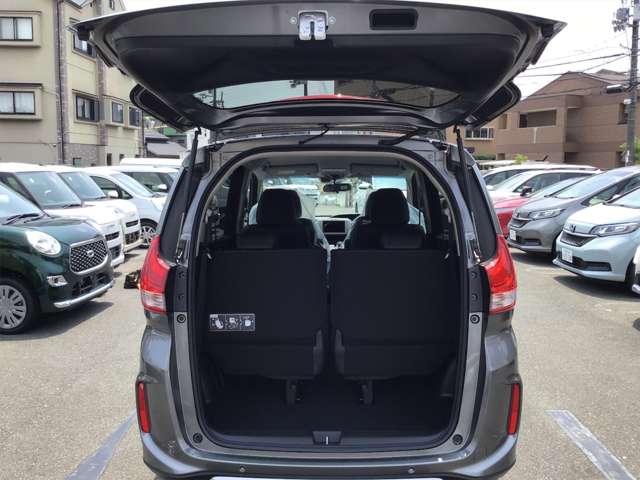 ホンダ フリード　ハイブリッド １．５ ハイブリッド クロスター R5年 (近畿) 99