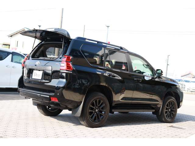 トヨタ ランドクルーザープラド ２．７ ＴＸ Ｌパッケージ マットブラック エディション ４ＷＤ R5年 (東海) 99