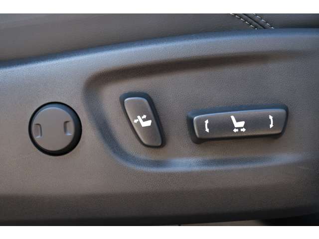 トヨタ ランドクルーザープラド ２．７ ＴＸ Ｌパッケージ マットブラック エディション ４ＷＤ R5年 (東海) 99