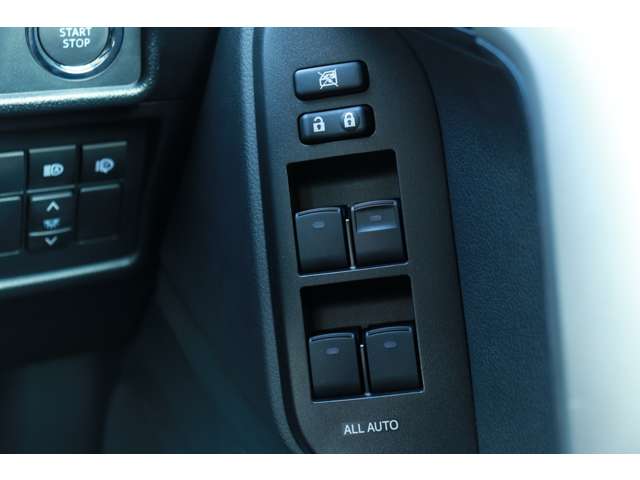 トヨタ ランドクルーザープラド ２．７ ＴＸ Ｌパッケージ マットブラック エディション ４ＷＤ R5年 (東海) 99