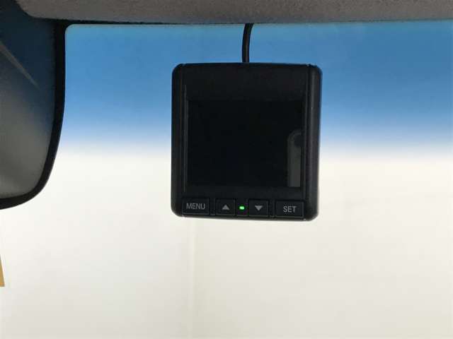 ホンダ Ｎ　ＢＯＸ ６６０ カスタムＧ ターボＳＳパッケージ ブラックスタイル４ＷＤ H29年 (北海道) 99