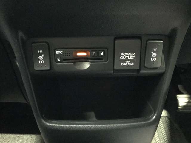 ホンダ Ｎ　ＢＯＸ ６６０ カスタムＧ ターボＳＳパッケージ ブラックスタイル４ＷＤ H29年 (北海道) 99