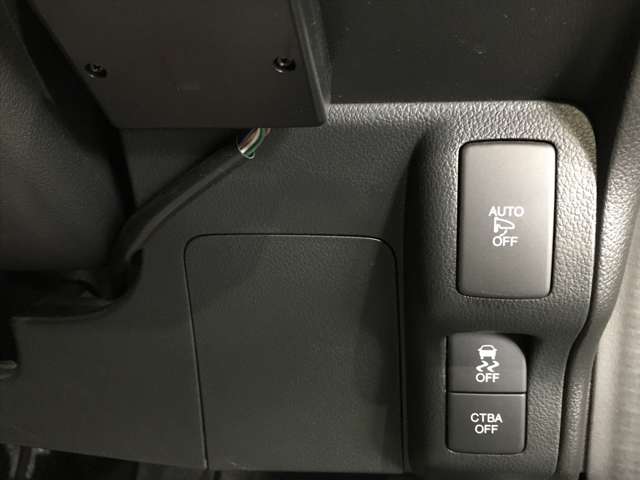 ホンダ Ｎ　ＢＯＸ ６６０ カスタムＧ ターボＳＳパッケージ ブラックスタイル４ＷＤ H29年 (北海道) 99