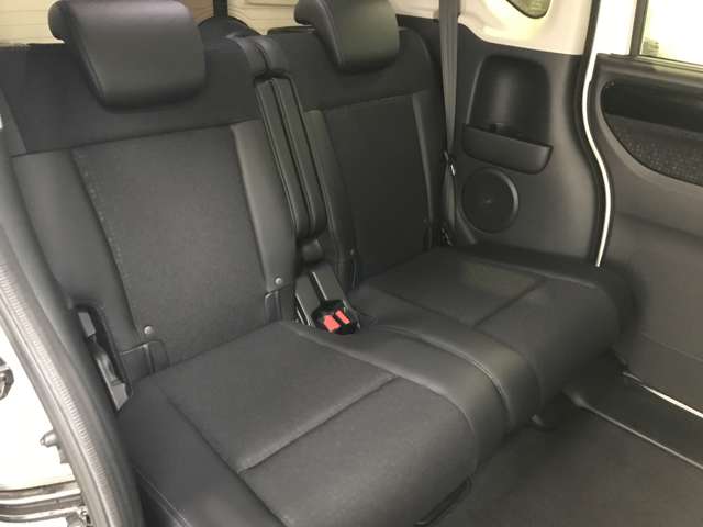 ホンダ Ｎ　ＢＯＸ ６６０ カスタムＧ ターボＳＳパッケージ ブラックスタイル４ＷＤ H29年 (北海道) 99