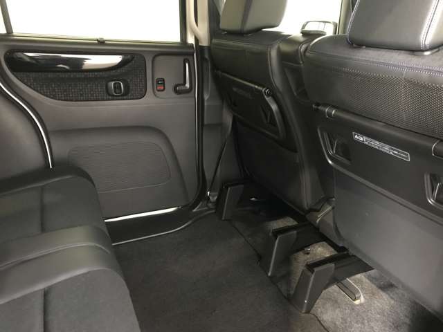 ホンダ Ｎ　ＢＯＸ ６６０ カスタムＧ ターボＳＳパッケージ ブラックスタイル４ＷＤ H29年 (北海道) 99