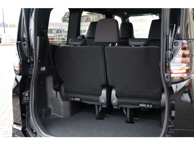 トヨタ ヴォクシー ２．０ Ｓ－Ｚ R5年 (東海) 99