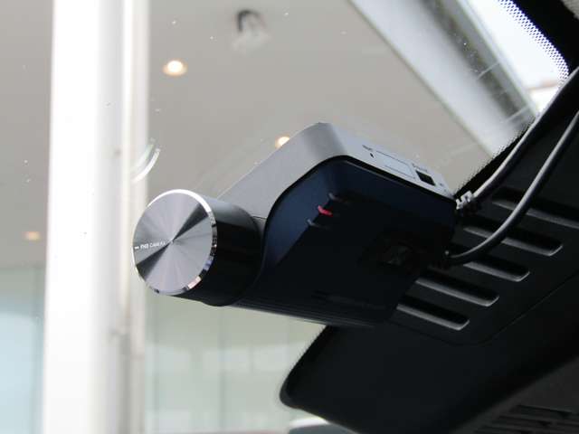 ボルボ ＸＣ４０ アルティメット Ｂ４ ＡＷＤ ４ＷＤ R4年 (関東) 99